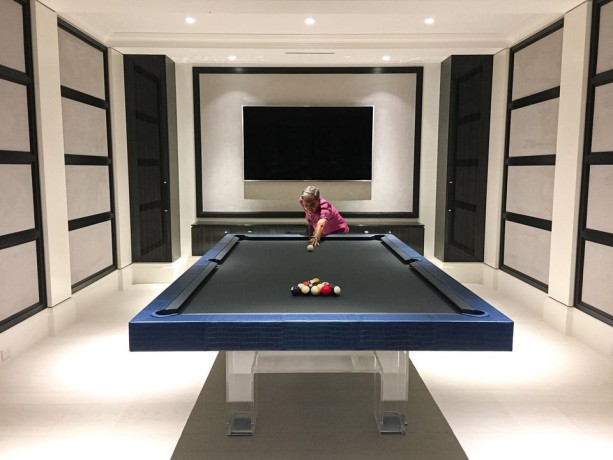 custom-pool-table-with-logo-big-0