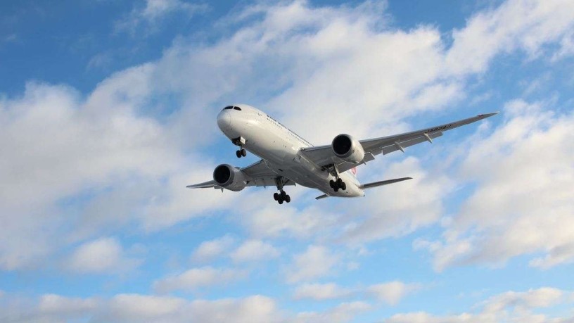 top-5-airlines-offering-labor-day-flights-deals-flyofinder-big-0